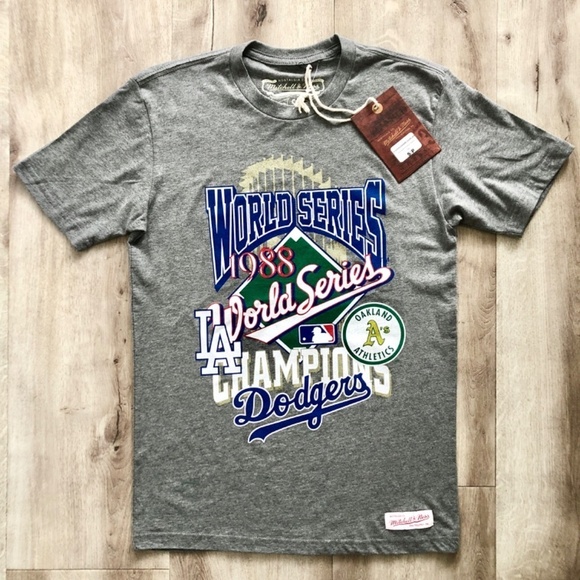 Mitchell & Ness, T Shirt, 1988, World Series Champions, LA Dodgers Size S, NEW - Picture 3 of 7